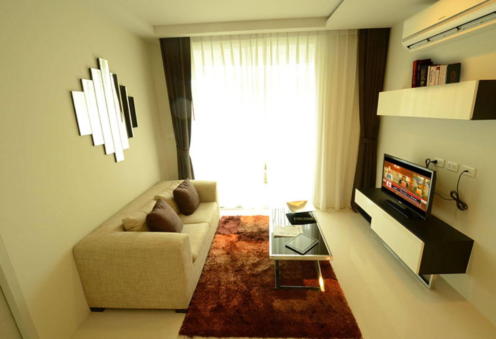 Beverly 33 By Aspira Bangkok Exterior photo