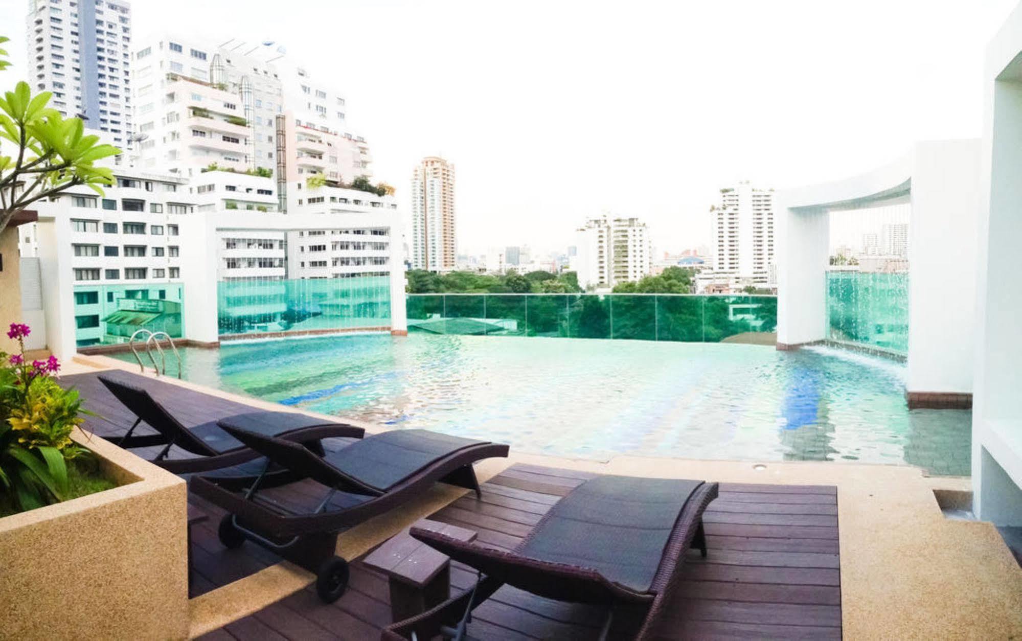 Beverly 33 By Aspira Bangkok Exterior photo